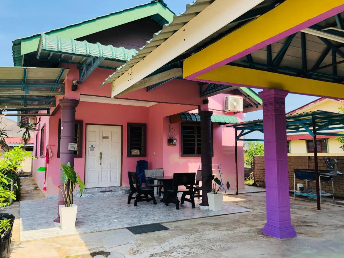Homestay Tok Abah Dalam Rhu Пасір-Путех Екстер'єр фото