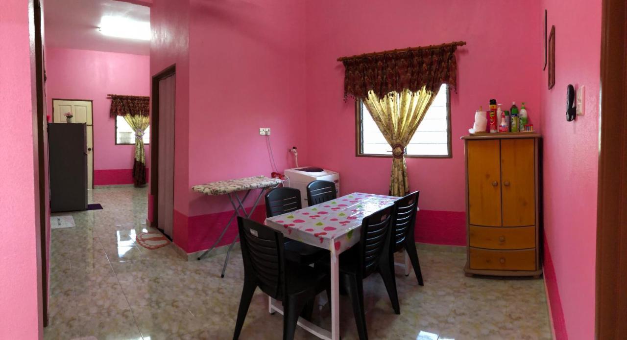 Homestay Tok Abah Dalam Rhu Пасір-Путех Екстер'єр фото